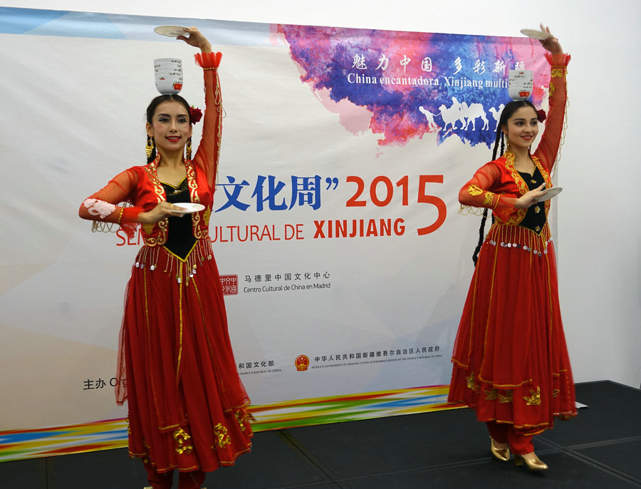 Culture of Xinjiang Shines Through in Madrid_1
