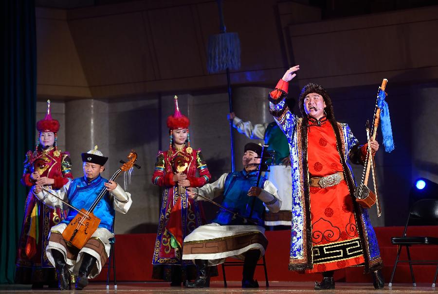 The 4th Ethnic Groups Opera Show Kicks off in Beijing_4
