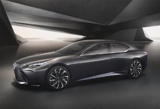 Lexus Showcases LF-FC Hybrid Concept Car in Tokyo