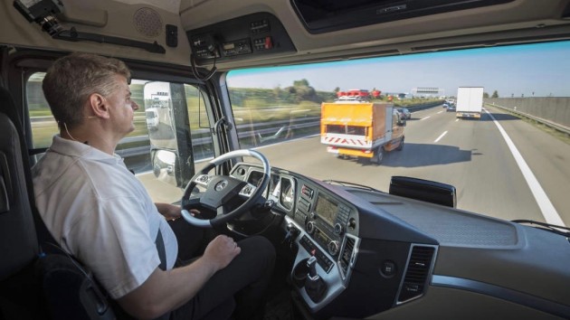Chancellor Finds Budget For Driverless Lorry Trials