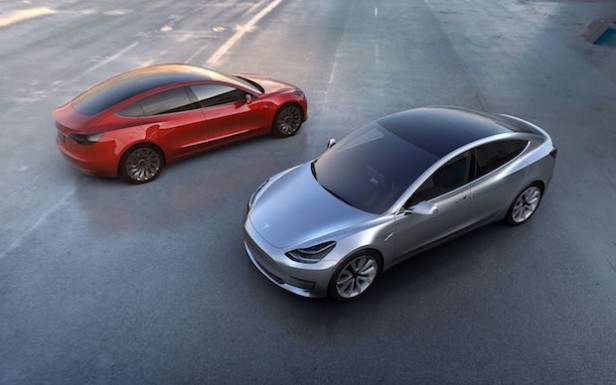 Tesla Model 3 Finally Announced_1