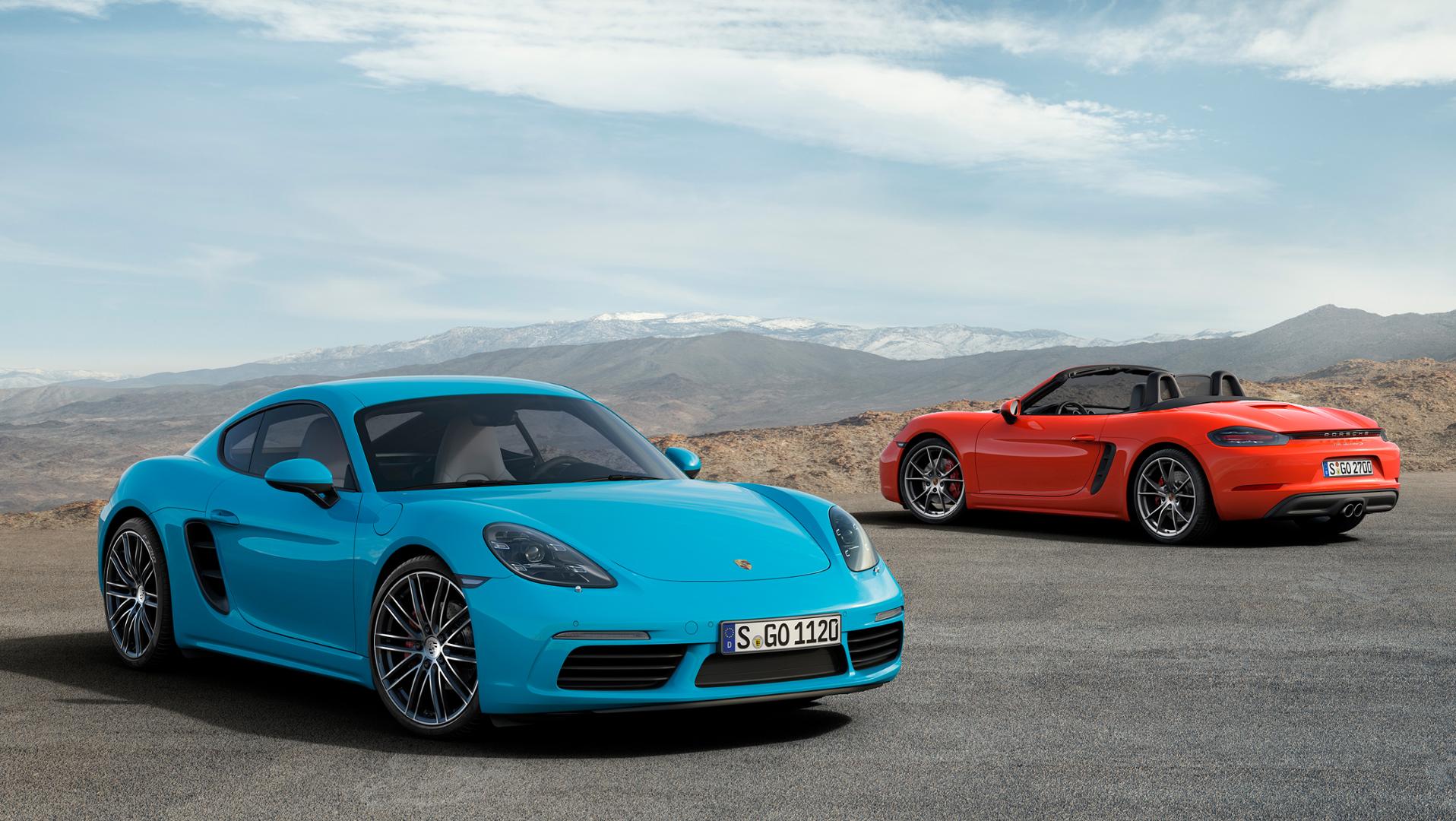 Porsche Launches 718 Cayman and 718 Cayman S