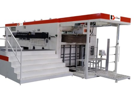 Mid America Display Purchases Diecut UK's Redline 2200SF Semi-Automatic Diecutter