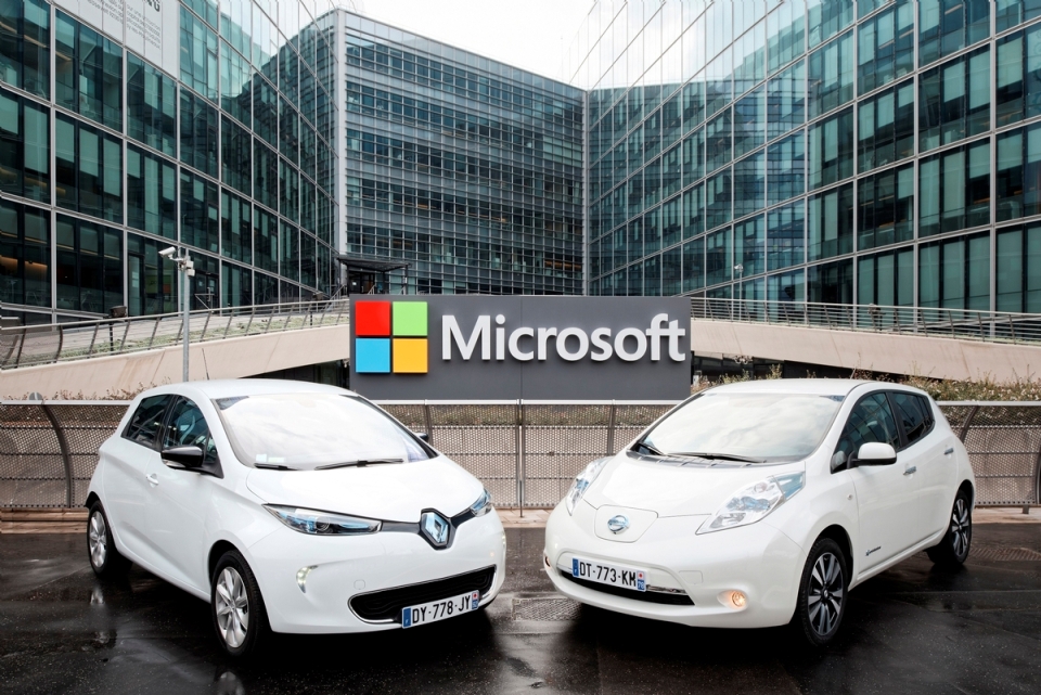 Renault-Nissan, Microsoft Join Hands to Develop Connected Car Technologies